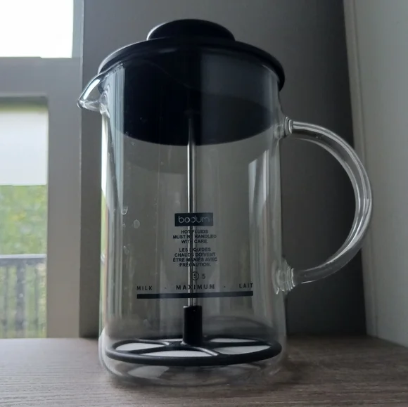 ๐ท Bodum Latteo Manual Glass Milk Frother - Picture 4 of 13